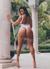 Blonde Model Photo Print Pretty Woman Curvy Big Boobs Butt Legs -B907