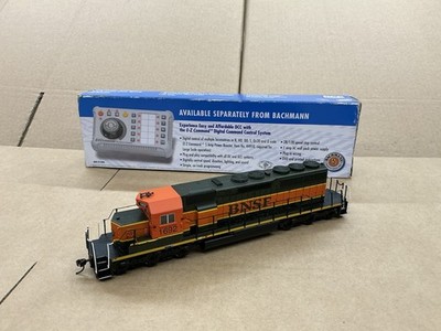 BACHMANN HO-SPUR DIESELLOK EMD SD40-2 BNSF ORANGE & GRÜN DCC!