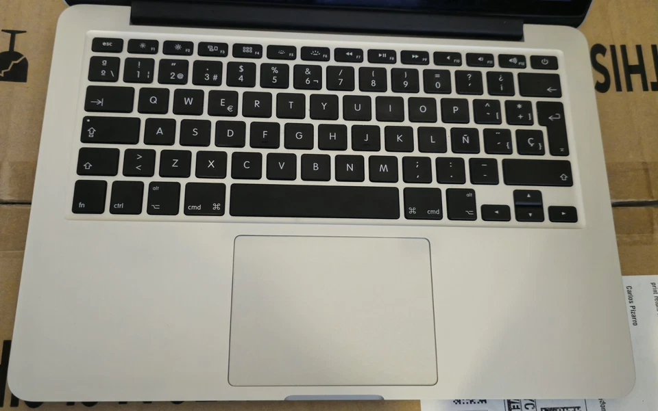 Apple MacBook Pro 13 inch Laptop - ME865B/A (October,2013) - Image 2 of 4