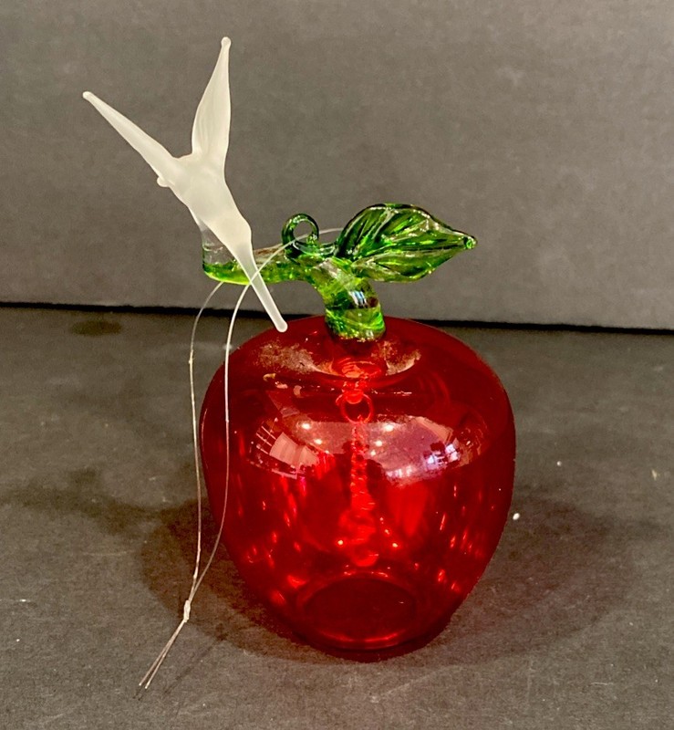 Rare VTG Silvestri Art Glass Red Apple Fruit Bell Ornament Hummingbird 3.75x2.5”