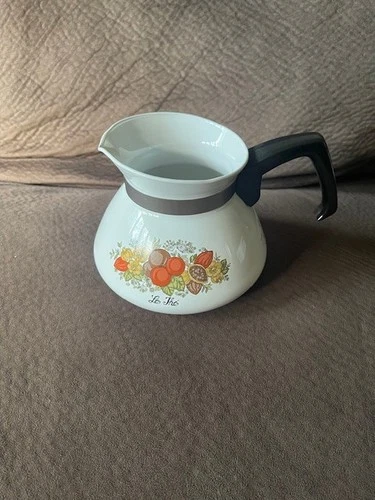 Vintage Corning Ware 6-Cup Coffee/Tea Pot P-104-8 Spice of Life "Le The"