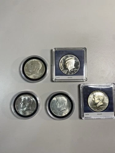 Nice Kennedy Set With A 1964 90% And Four 40% Silver 65,68 69 70 D Unc