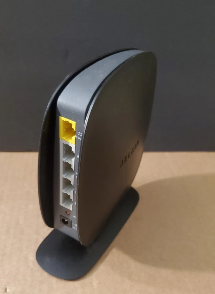 Belkin N150 150Mbps 4-Port 10/100 Wireless N Router (F9K1001V4) Tested !! - Image 2 of 3
