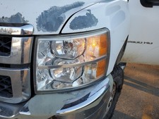 Used Left Headlight Assembly Fits 2012 Chevrolet Silverado 2500 Pickup Left Gra