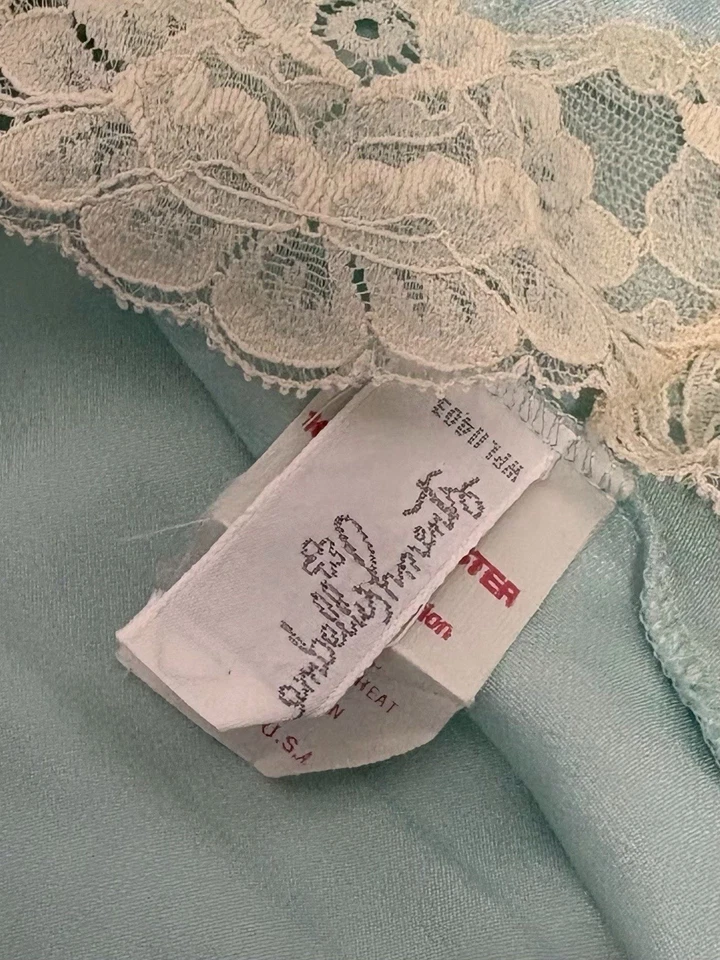 Encaje de peluche azul brillante vintage de los años 80 EE. UU. Fairycore Coquette elegante Kawaii Y2K Foto 4 de 4