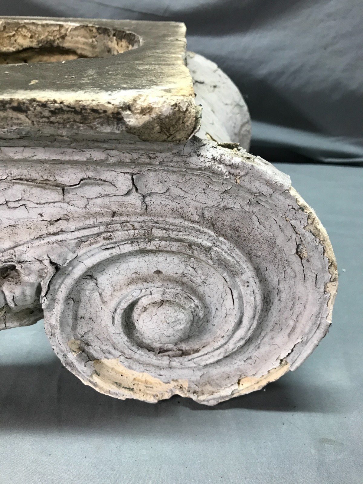 1 Antique VTG Neoclassical Plaster Column Capital Architectural Salvage 1391-25B