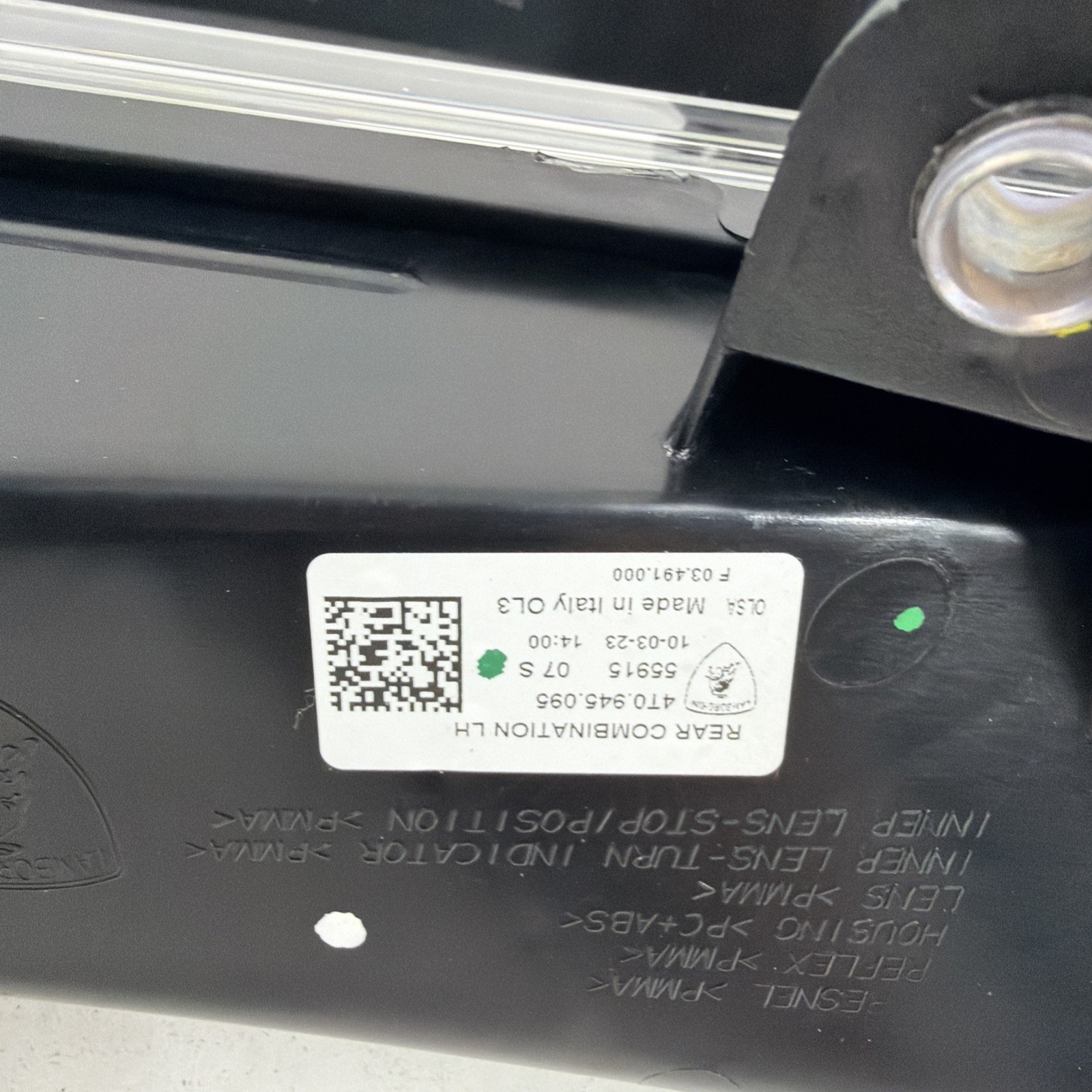 LAMBORGHINI HURACAN TAIL 2014 2015 2016 2017 2018 2019 4T0945096 OEM B298-9