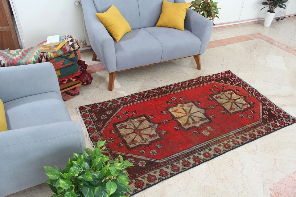 Alfombra geométrica tribal de lana anudada a mano oriental roja tradicional vintage 3x6 Foto 4 de 4