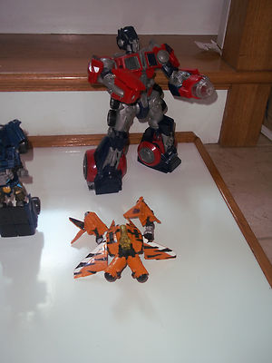 Lot of 3 Transformers Hasbro OPTIMUS PRIME  &  Fury of Fearswoop 