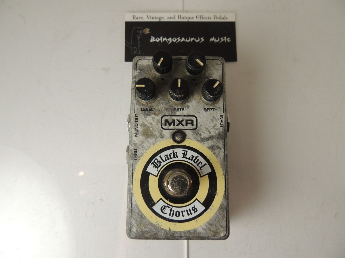 MXR ZW38 Zakk Wylde Signature Black Label Chorus Effects MXR ZW38 Zakk Wylde Signature Black Label Chorus Effects