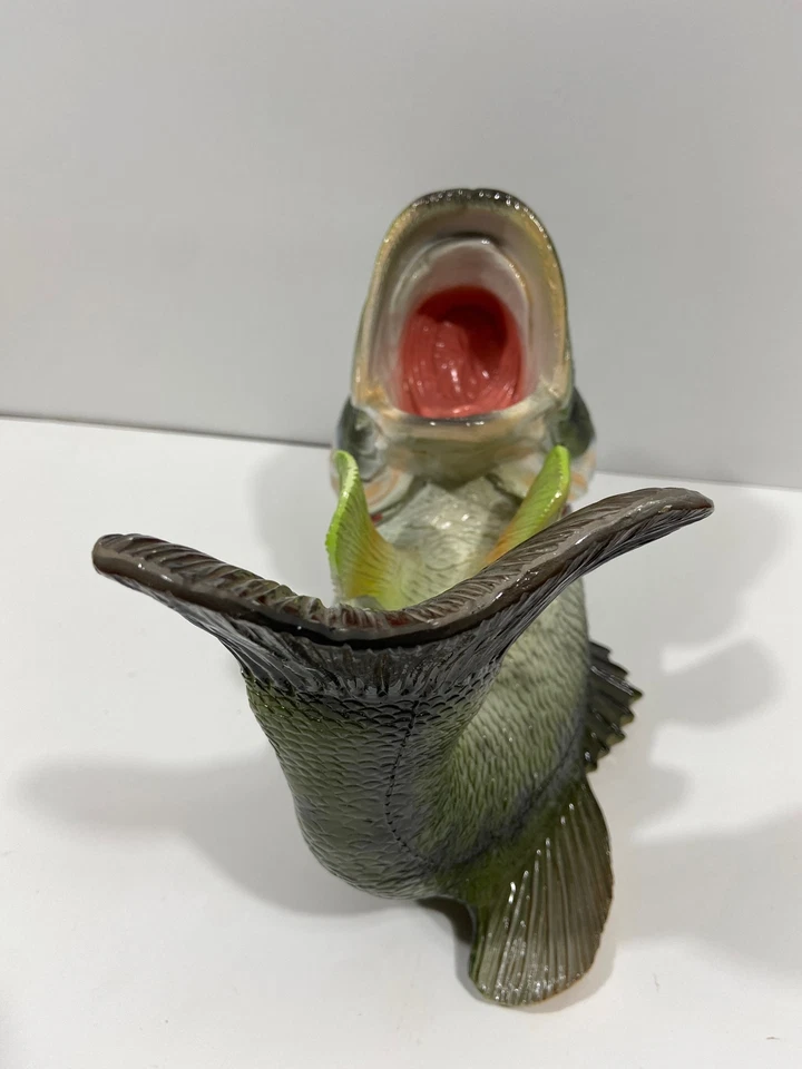 Soporte para botellas de boca grande para vino de pescado bajo  Foto 2 de 4