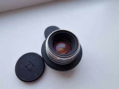 1965 belOMO Soviet Silver Helios-44 58mm f/2 Bokeh SLR Lens Zenit M39 8 Blades