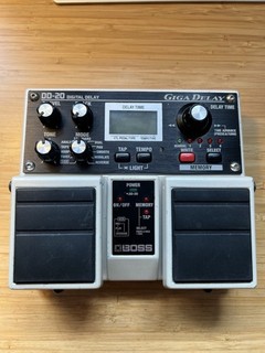 Boss DD 20 Giga Delay Digital Delay Guitar Effects Pedal