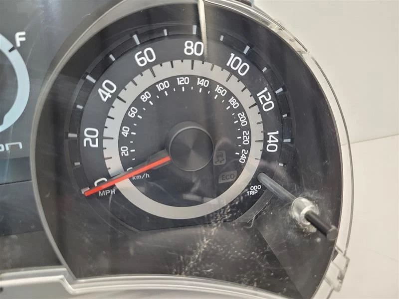 Grupo de velocímetro SCION TC 2011 12 2013 MPH 8380021400 Foto 3 de 4