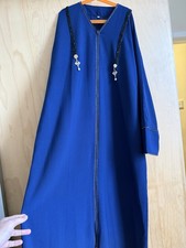 New Abaya Blue With Gold Dimante Siz m 54?