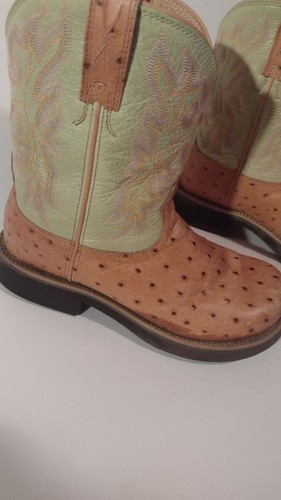 Twisted X Ostrich 6.5 M leather Green Mid-shaft western cowgirl boot *104 - Picture 2 of 5