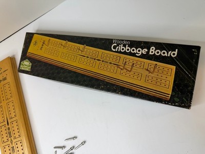 Vintage ES Lowe #1503 Wooden Cribbage Board Game Milton Bradley 1970's