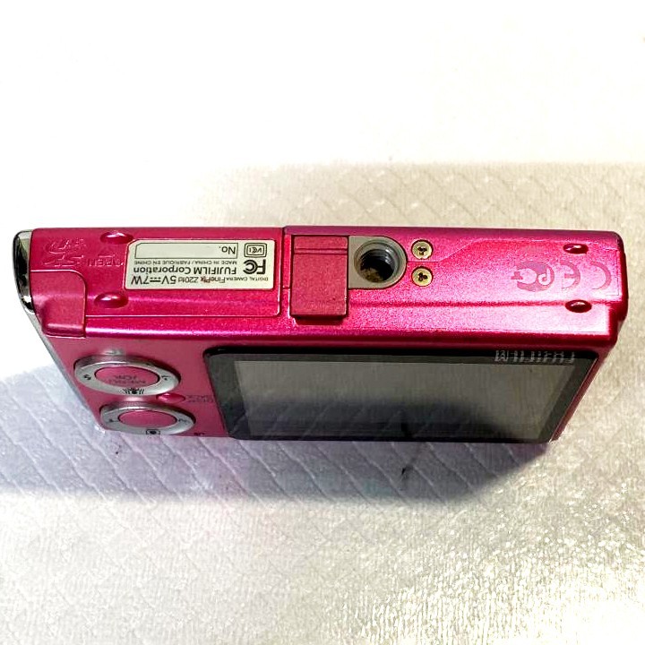 FUJIFILM FinePix Z20fd Pink 10.0MP 3x Optical Zoom Digital