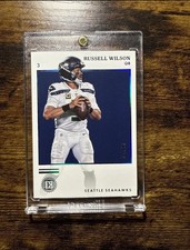 Russell Wilson Rookie Cards and Autographed Memorabilia Guide 18