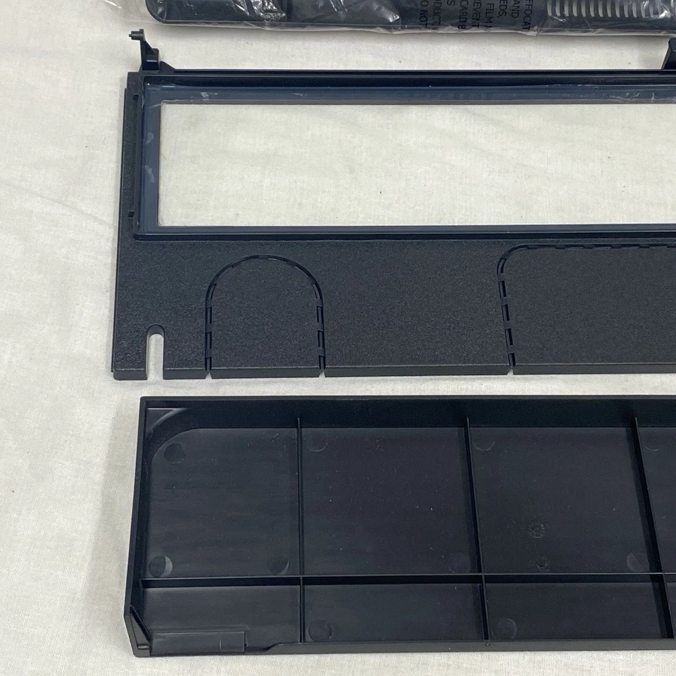 AQUEON LED Deluxe Fish Tank Aquarium Light Full Hood Black 24 Inch Hinged Door - Image 3 of 4