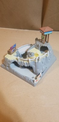 1998 Micro Machine Hiways & Byways Yikes! Peak