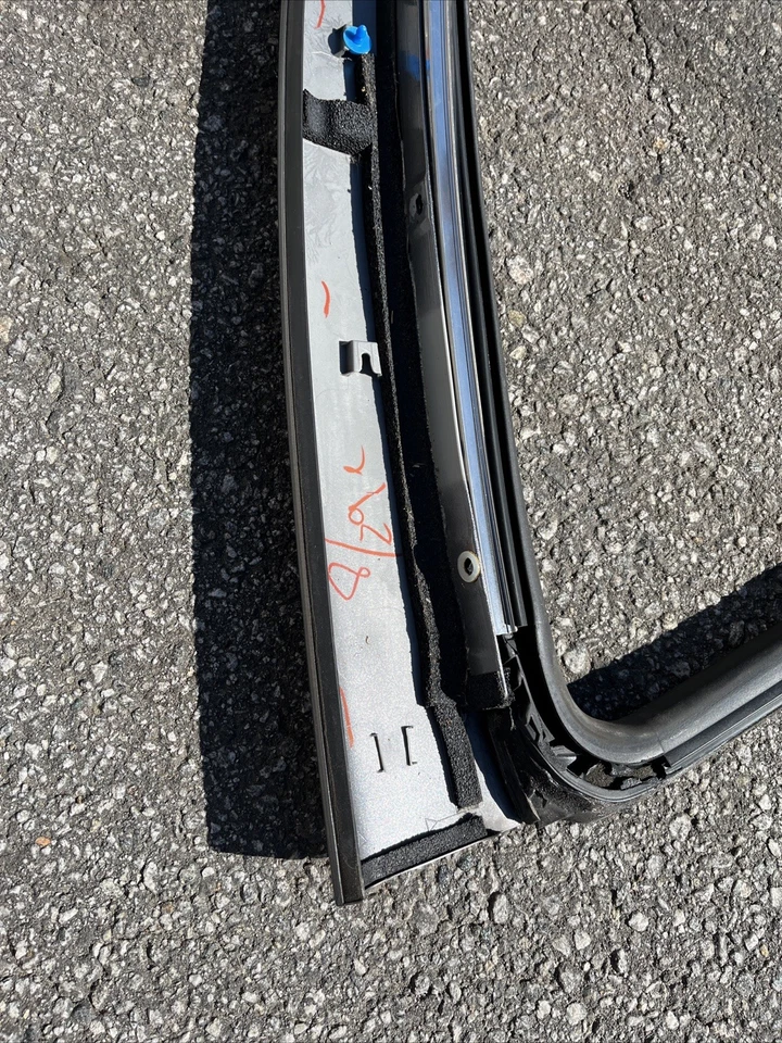 Infiniti G37 2008 cupé conductor un pilar moldura izquierda 14 Foto 4 de 4