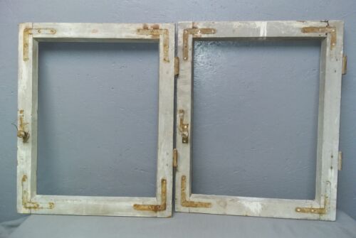 Altes Fenster Holzfenster Landhaus Dekoration P 239