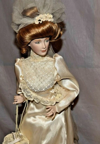 Franklin Heirloom Dolls The Gibson Girl Bride Doll