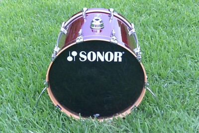 ADD this SONOR 3007 22'' BASS DRUM in MAPLE RED to YOUR DRUM SET TODAY! LOT R131