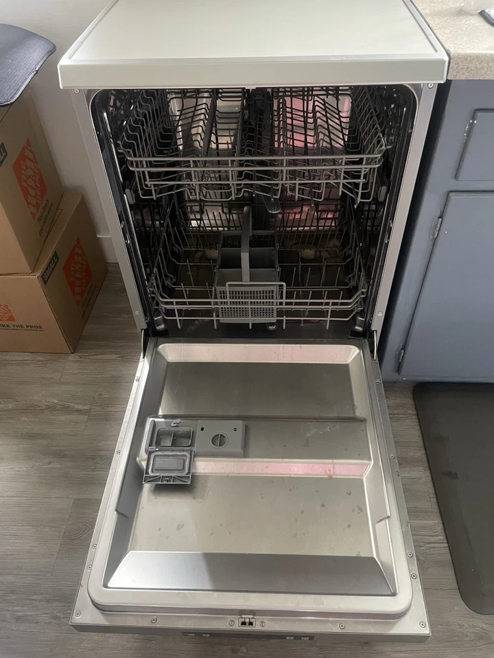 Lavavajillas Portátil SPT Gran Capacidad - 10 Ajustes de Lugar - 6 Modos de Lavado - Gris Foto 2 de 4