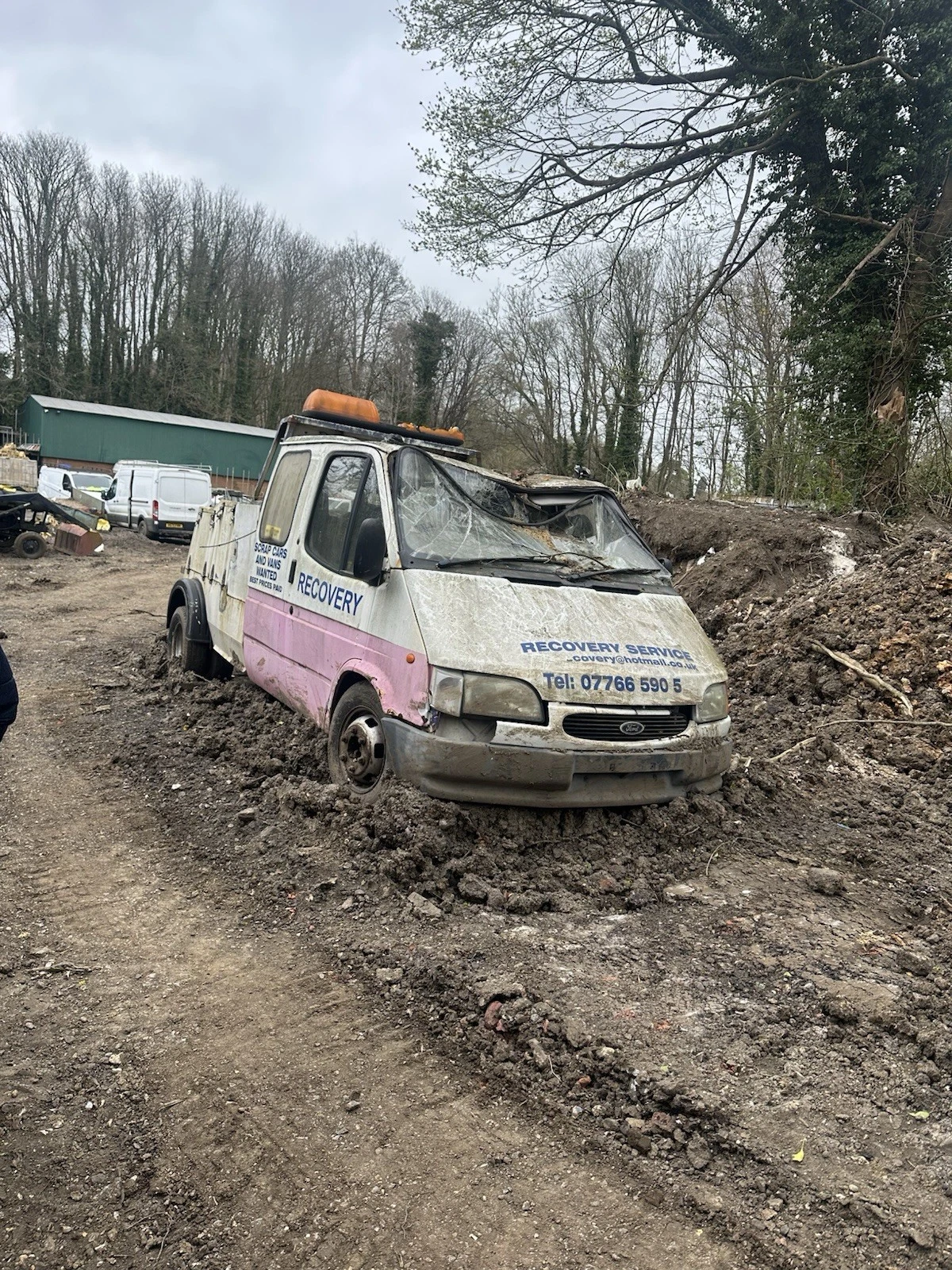 Ford Transit Spec Lift - Picture 3 of 3
