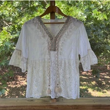 G8 Moda Women's White Boho Top Lace Eyelet Tassel Accents Size L/XL