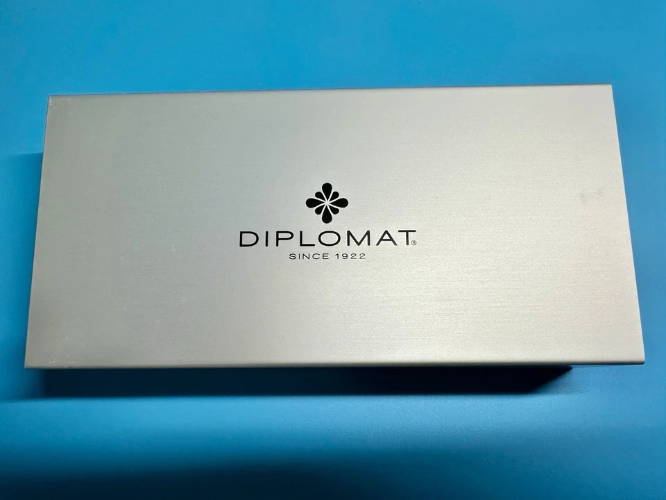 Bolígrafo Diplomat Elox Matrix en negro y verde nuevo Foto 4 de 4