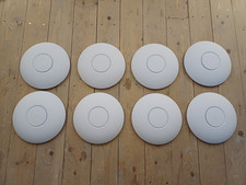 8 X Ubiquiti Unifi Networks UAP AC PRO Wireless Access Points Inc Brackets
