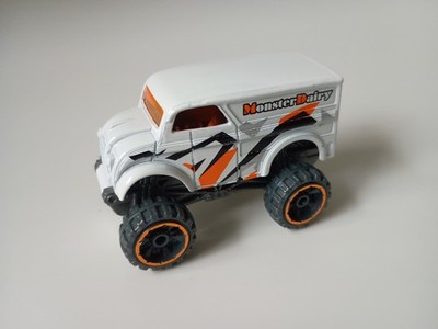 Hot Wheels Monster Dairy Delivery - Speed Blur 2019 - FYL13 - Weiß unbespielt