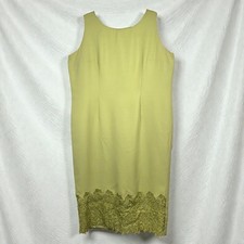 Donna Vinci Sheath Dress Woman Plus Size 20 Lime Green Beaded Floral Lace Hem