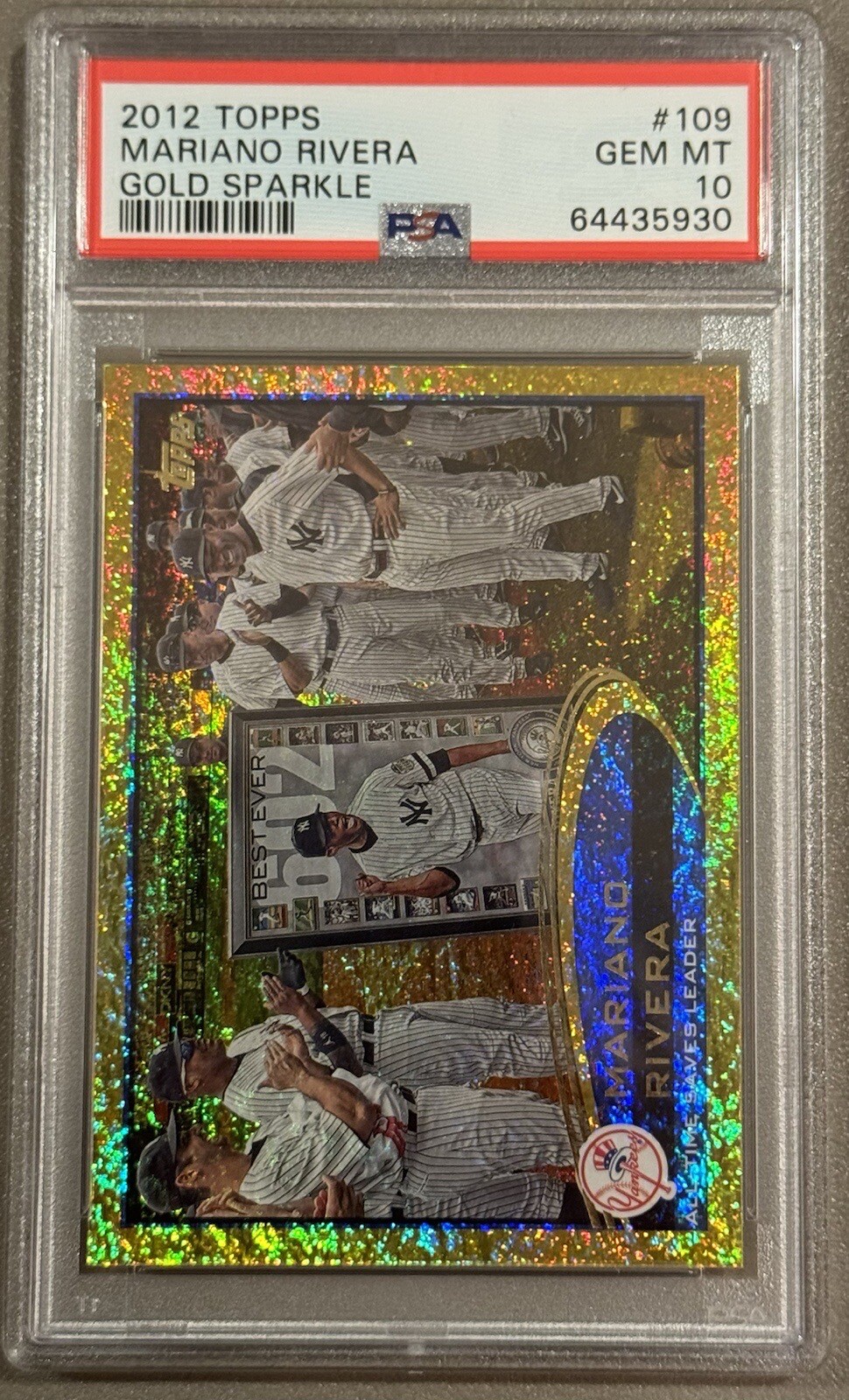 2012 Topps #109 Mariano Rivera Record Breaker Gold Sparkle - PSA 10 - Yankees
