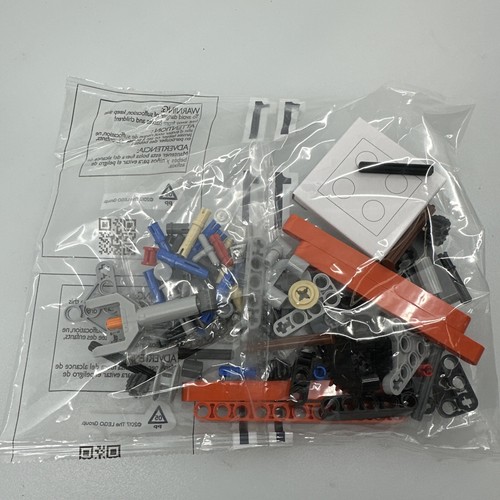 LEGO TECHNIC: Mars Crew Exploration Rover (42180) ***Sealed Bag #11 ONLY*** - Picture 2 of 2