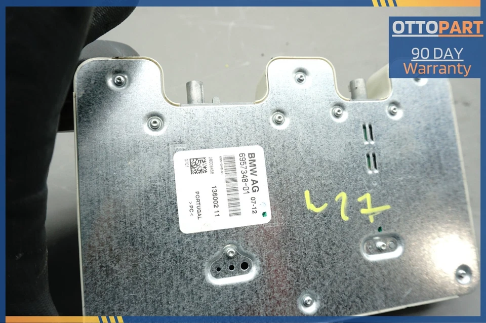 2013-2019 BMW 650I 640I Gran Coupe Rear Right Interior Antenna Module - Image 2 of 2