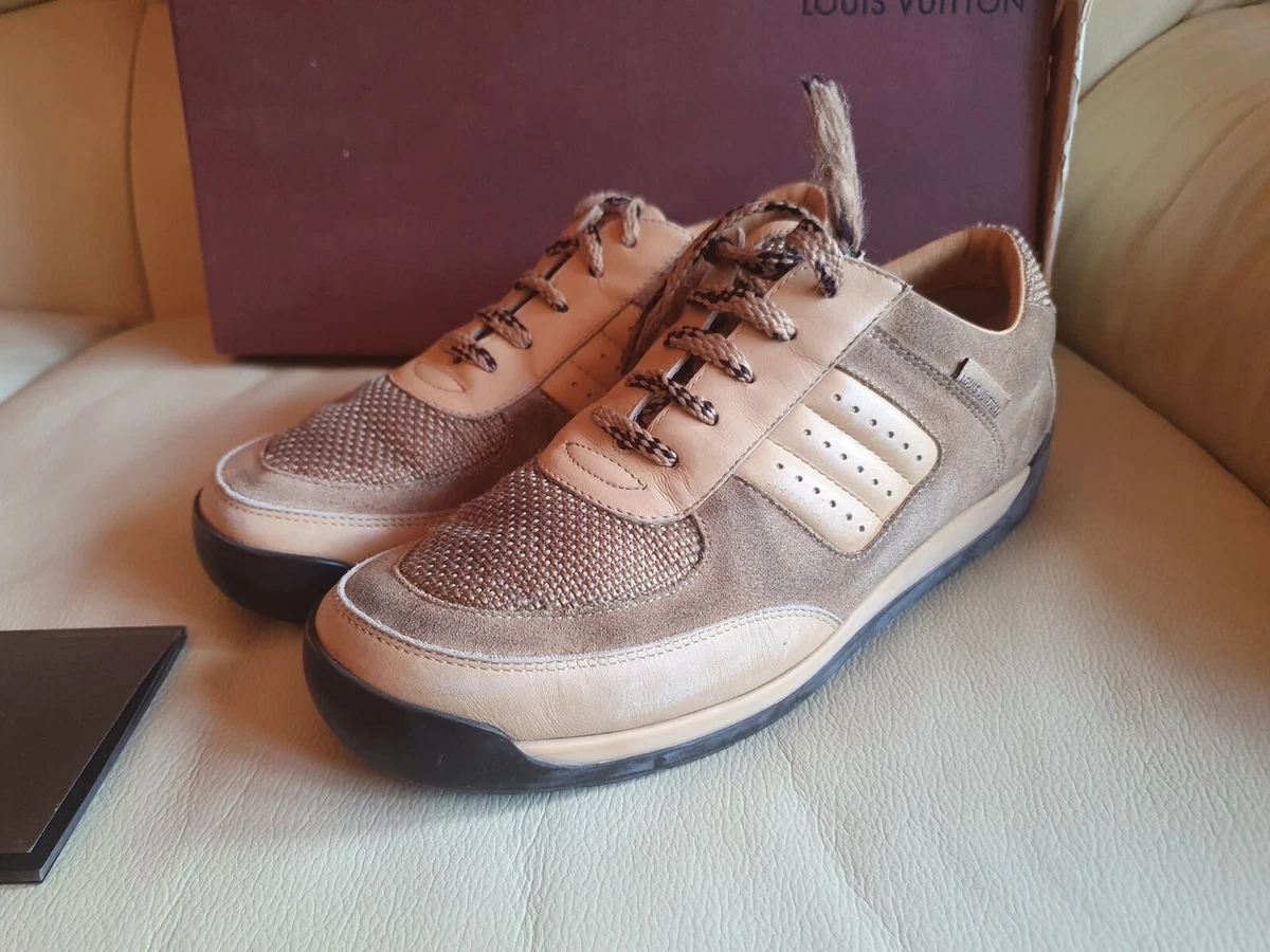 Pre-owned Lv Trainer Leather Low Trainers In Beige