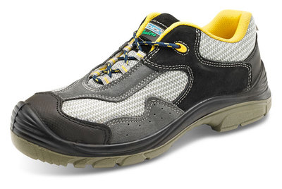 Click Traders Non-Metallic Safety Trainer Shoe c/w composit toe cap & mid sole