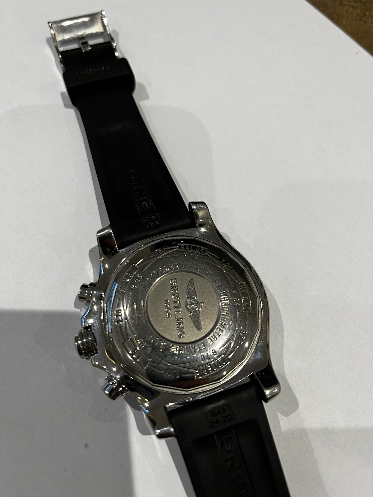 breitling super avenger ii image 6