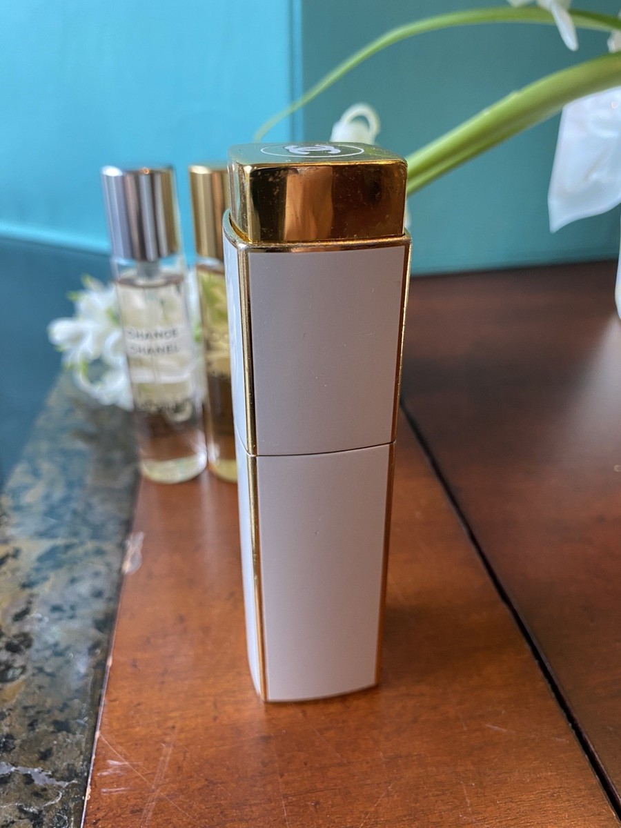 CHANEL COCO オードゥ バルファムアンダンス ミニ ツィスト&スプレイ Chanel Coco Twist & Spray Refillable Bottle + 2 Refills Coco