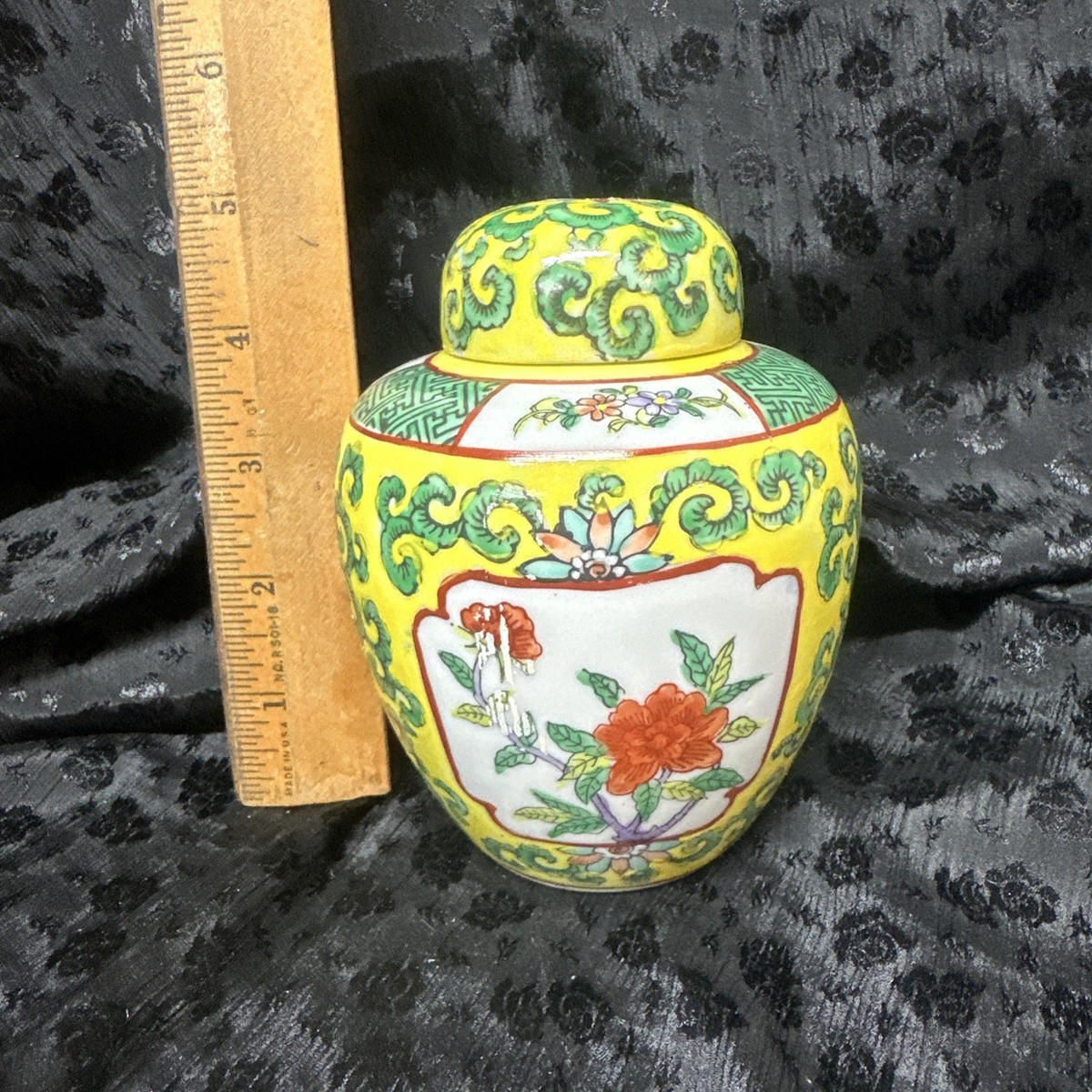 ローズファミリー Vintage 20th c. Chinese Famille Rose Flowers Porcelain