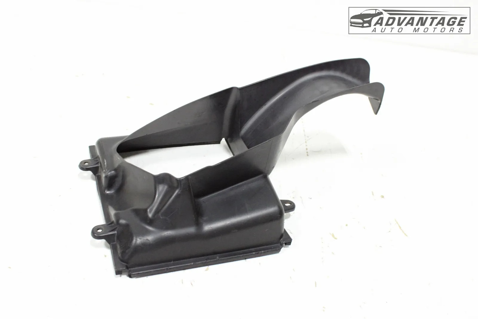 2014-2019 MASERATI GHIBLI M157 FRONT LEFT SIDE INTERCOOLER AIR DUCT SHROUD OEM