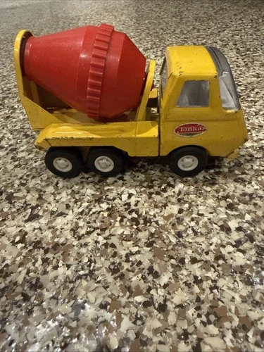 Vintage Tonka  Mini  Cement Mixer Truck Pressed Steel 1970's 5 inch Nice Cond.