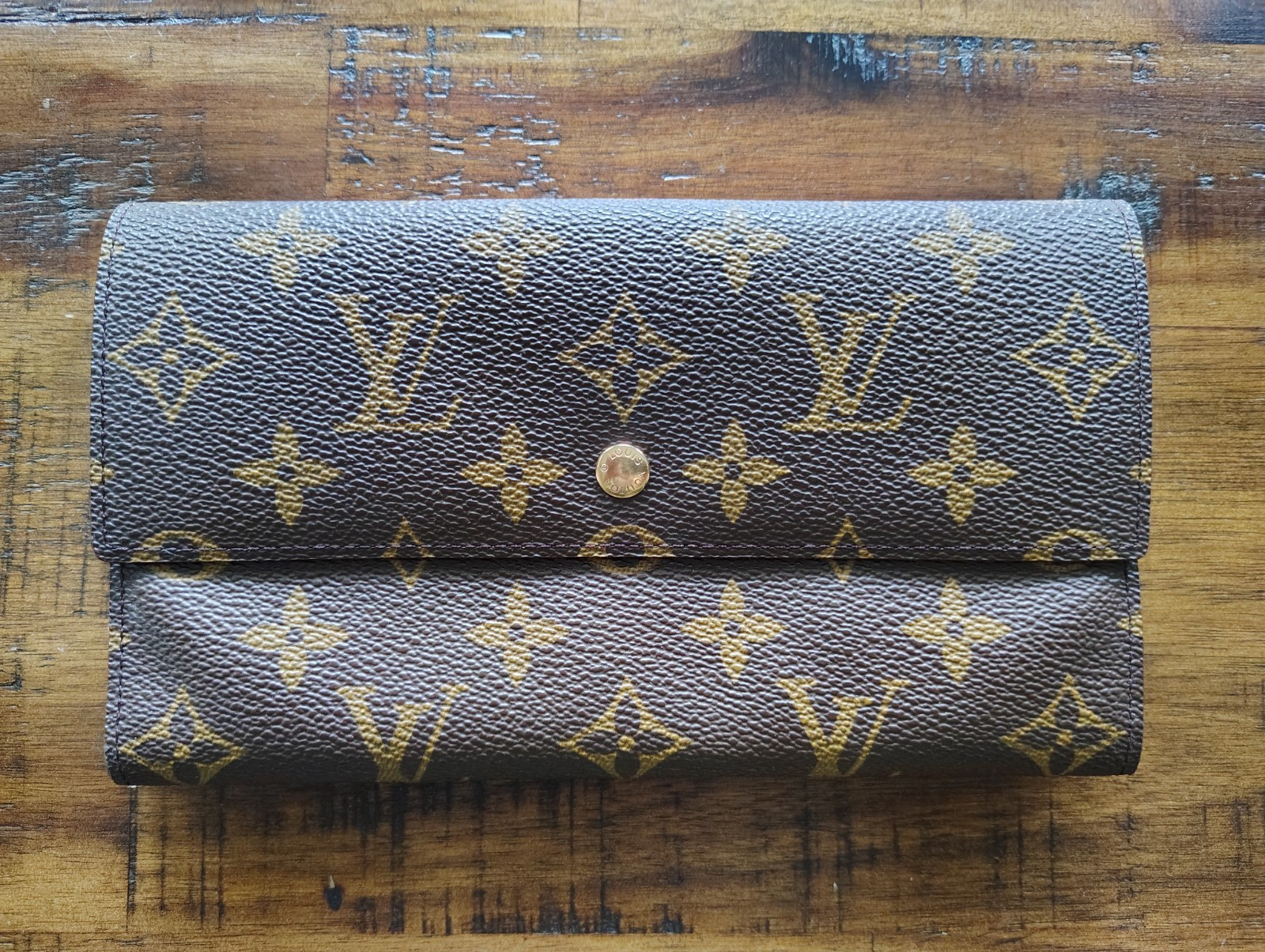 Louis Vuitton Vintage Wallet - France 1995