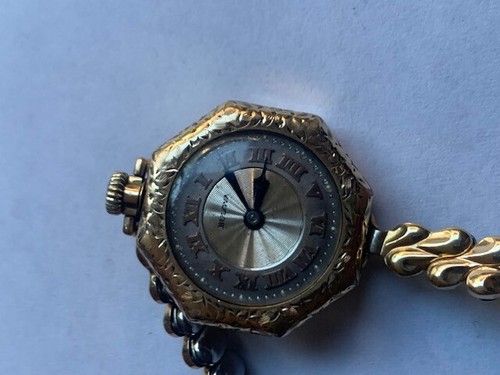 Bulova Ladies Watch 15 Jewel Swiss working winding gold filled - Picture 2 of 12