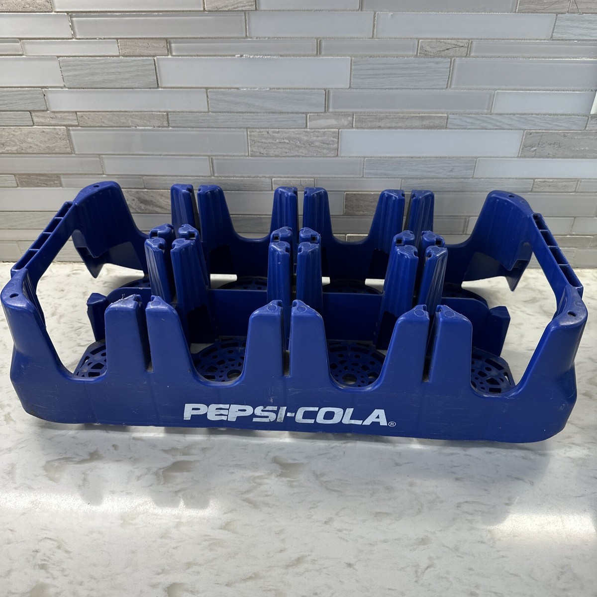 1) Pepsi-Cola Blue 2 Liter Plastic 8 Bottle Carrying Tray Carrier