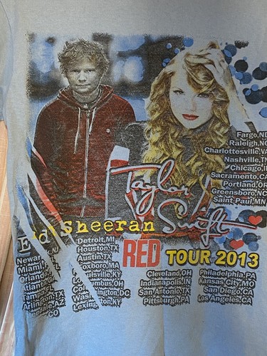 Taylor Swift Red Tour T-shirt W/ Ed Sheeran, No Tag With Flaws. Super Cool 🔥 - Picture 9 of 14